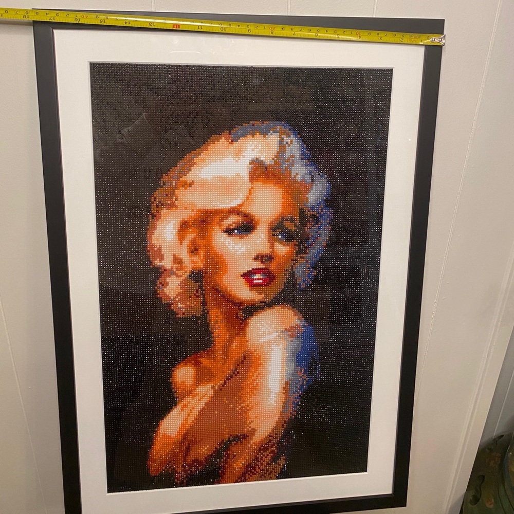 Stunning Marilyn diamond painting - Picture 7 of 9